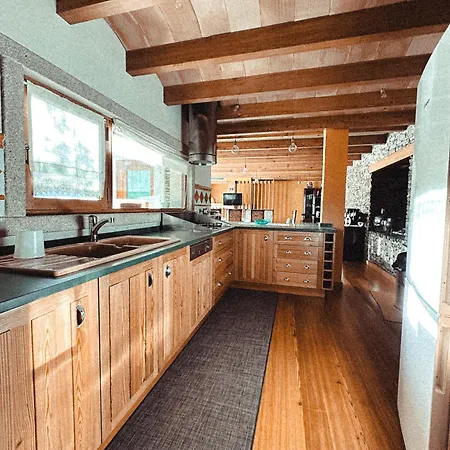 Aguilhoes River House