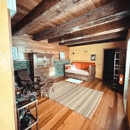 Casa de Férias Aguilhões River House Pedorido