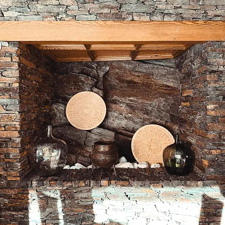 Aguilhoes River House