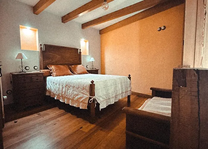 Ferienhaus Aguilhoes River House Pedorido