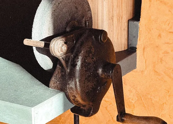 Aguilhoes River House *