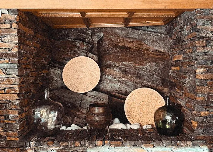 Aguilhões River House