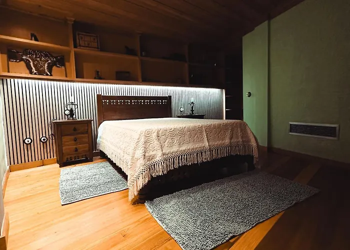 Aguilhoes River House Ferienhaus Pedorido